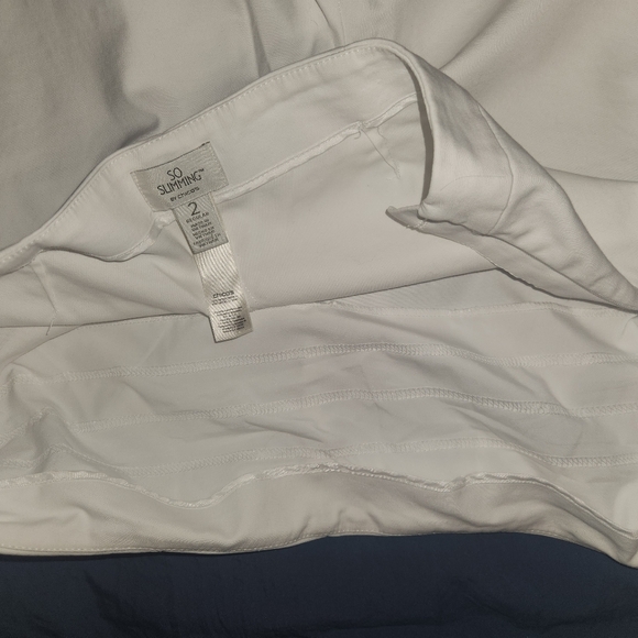SALE - Chico's So Slimming white pants, side zip, flat front, size 2 - Picture 7 of 10